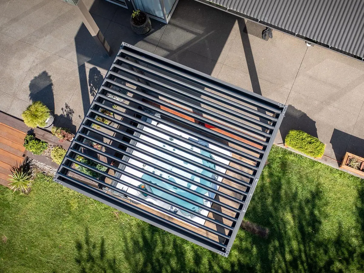 Custom louvres 1200 900 0013 5 web or mls 548 Williams Street (Pergola Shoot)